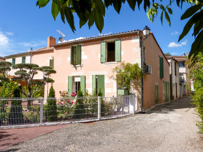 Maison à vendre à La Réole, Gironde, Aquitaine, avec Leggett Immobilier