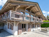 Propriété à vendre à La Rivière-Enverse, Haute-Savoie - 1 200 000 € - photo n°1