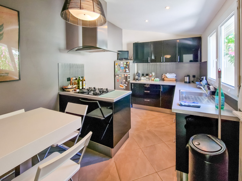 French property for sale in Bordeaux, Gironde - €740,000 - photo 6