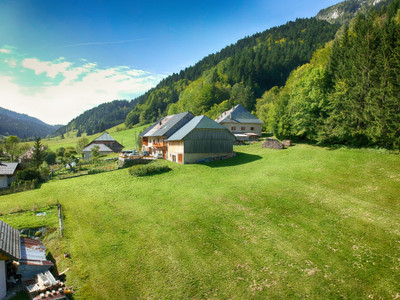 Terrain à vendre à Aillon-le-Jeune, Savoie, Rhône-Alpes, avec Leggett Immobilier