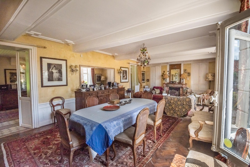 House in VieilHesdin PasdeCalais Exceptional family house with