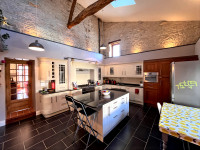 Propriété à vendre à Sainte-Sévère, Charente - 383 720 € - photo n°5