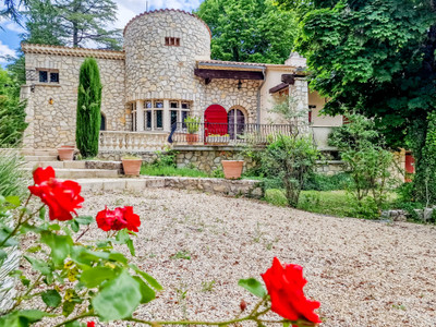Maison à vendre à Sault, Vaucluse, PACA, avec Leggett Immobilier