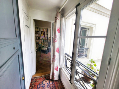 French property for sale in Paris 8e Arrondissement, Paris - €457,000 - photo 13