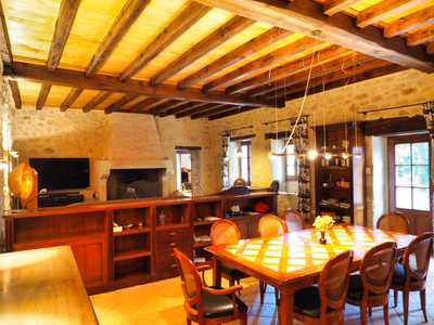 French property for sale in Nontron, Dordogne - €479,000 - photo 2