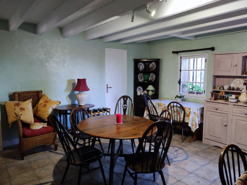 French property for sale in Lorigné, Deux-Sèvres - &#8364;95,000 - photo 7