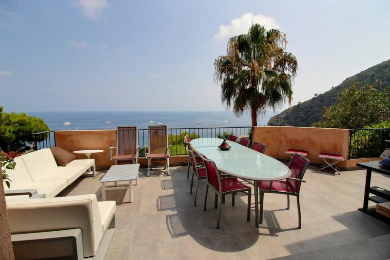 French property for sale in Èze, Alpes-Maritimes - €3,450,000 - photo 2