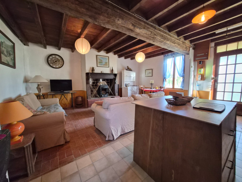 French property for sale in Barenton, Manche - €90,000 - photo 4