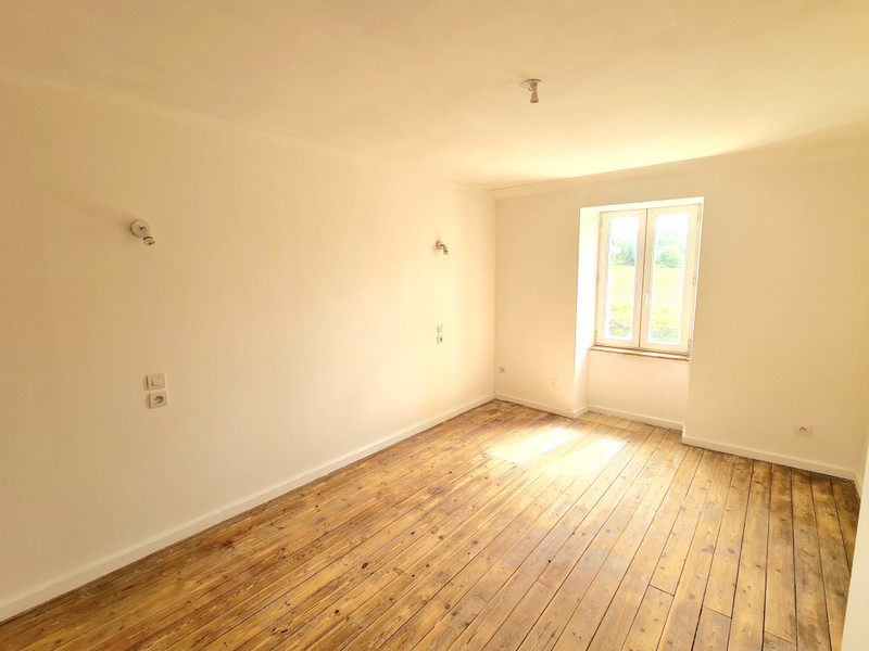 French property for sale in Landivy, Mayenne - €77,600 - photo 5