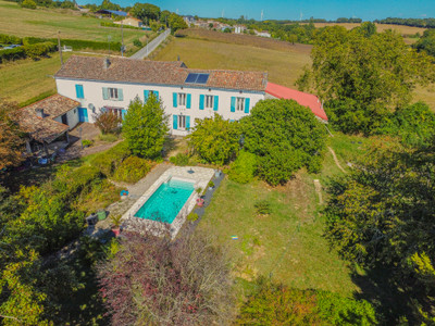 French property for sale in Angoulême, Charente - €374,500 - photo 4