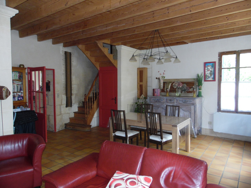 French property for sale in Asques, Gironde - €297,000 - photo 7