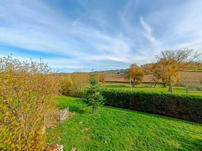 French property for sale in Auzances, Creuse - €139,900 - photo 10