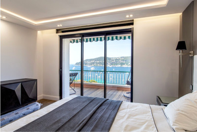 Saint Jean Cap Ferrat - Luxury renovated 3 bedroom apartment. Seaview, garage.
