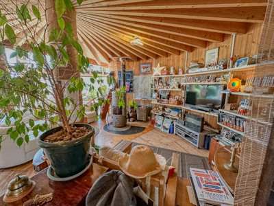 French property for sale in Quettehou, Manche - €680,000 - photo 7