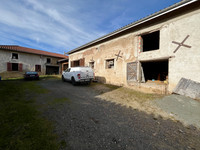 Propriété à vendre à Montrond-les-Bains, Loire - 237 000 € - photo n°4