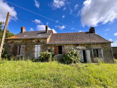 French property for sale in Les Hauts-d'Anjou, Maine-et-Loire - €200,000 - photo 3