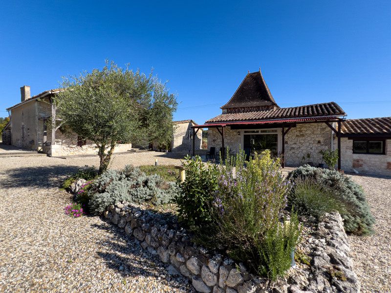 French property for sale in Duras, Lot-et-Garonne - €648,000 - photo 1
