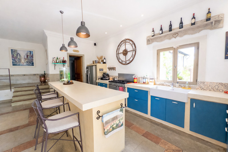 French property for sale in Neffiès, Hérault - €950,000 - photo 7