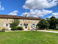 Maison à Val-de-Bonnieure, Charente - photo 1