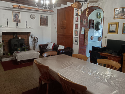 French property for sale in Payroux, Vienne - €238,610 - photo 2