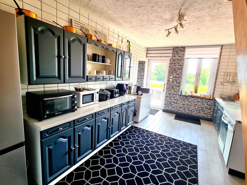 French property for sale in Passais Villages, Orne - €200,000 - photo 2