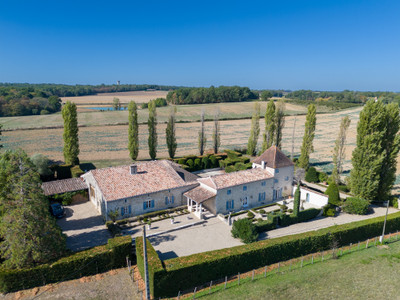 Prestigious Country Manoir luxuriously renovated with countryside views and swimming pool