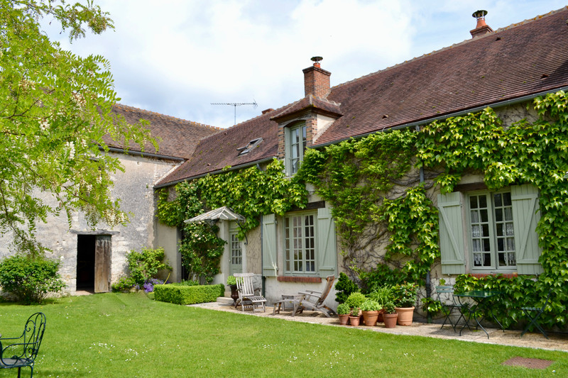 Maison à vendre à Château-Landon, Seine-et-Marne - 632 000 € - photo 1