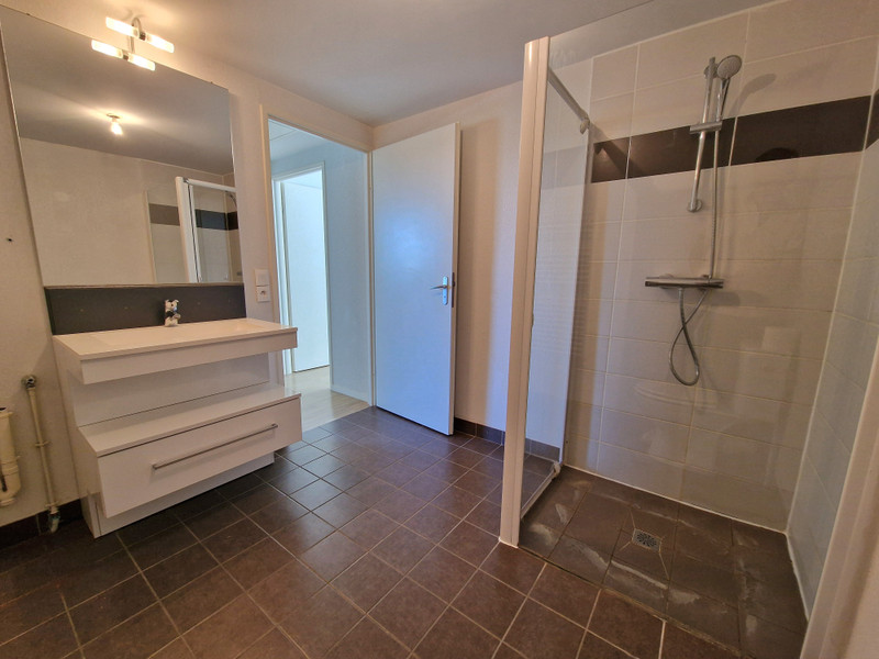 French property for sale in Bègles, Gironde - €157,500 - photo 5