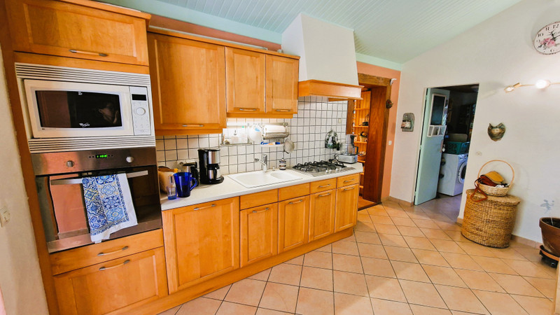 French property for sale in Le Pizou, Dordogne - €229,800 - photo 3