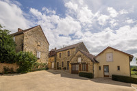 houses and homes for sale inMarquayDordogne Aquitaine
