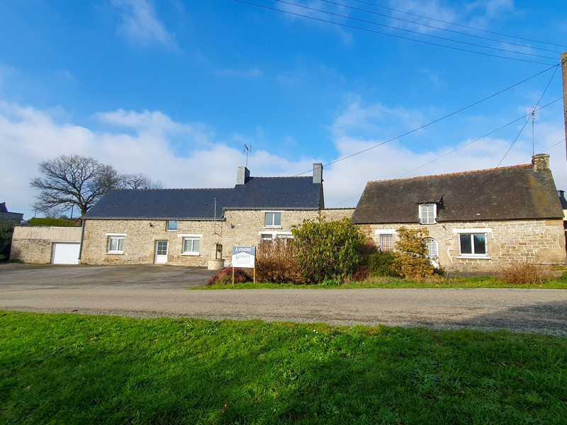 House for sale in Pontivy Morbihan Stone longère and attached