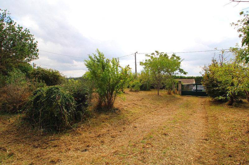 French property for sale in Chives, Charente-Maritime - €42,000 - photo 12