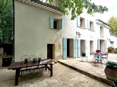 Maison à vendre à Sarrians, Vaucluse, PACA, avec Leggett Immobilier