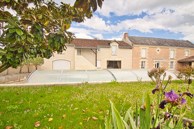 Maison à vendre à Loudun, Vienne, Poitou-Charentes, avec Leggett Immobilier