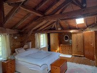 Maison à vendre à Terres-de-Haute-Charente, Charente - 267.500 € - photo 8