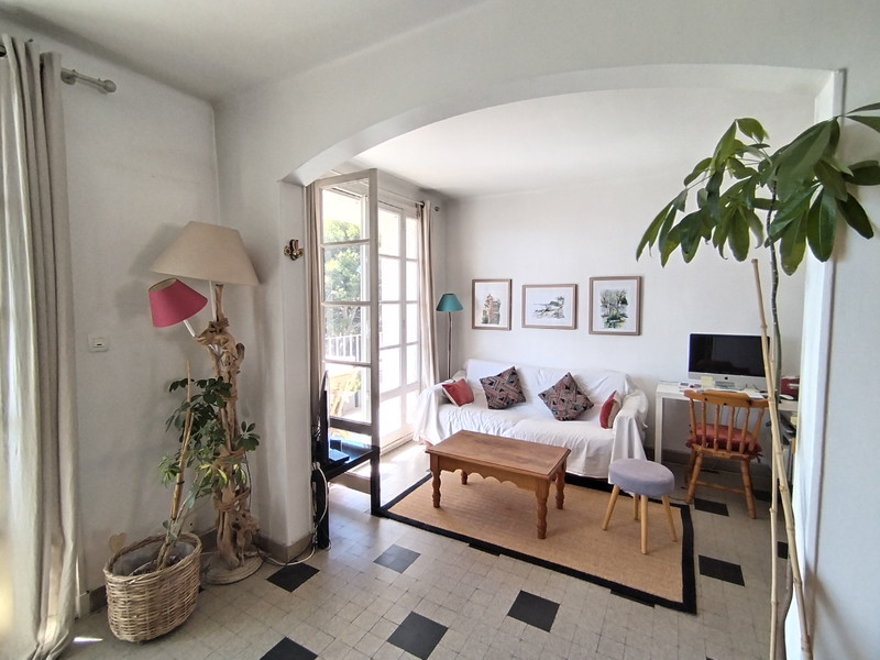 French property for sale in Toulon, Var - €235,000 - photo 4