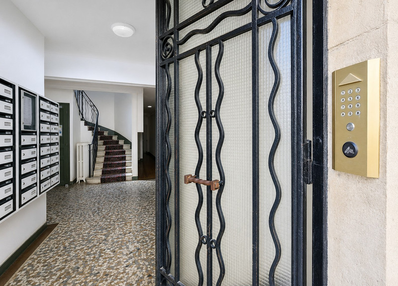 French property for sale in Paris 15e Arrondissement, Paris - €140,000 - photo 6