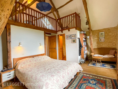 French property for sale in Masclat, Lot - €318,000 - photo 3