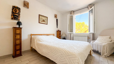 French property for sale in Septèmes-les-Vallons, Bouches-du-Rhône - €550,000 - photo 7