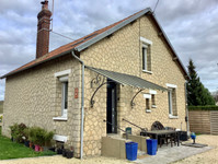Maison à vendre à Gisors, Eure - 250 500 € - photo 5