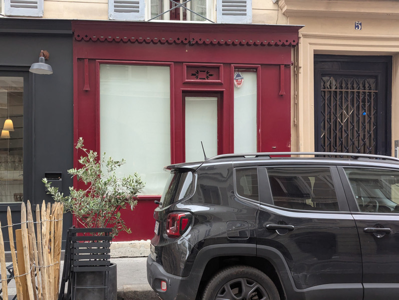 French property for sale in Paris 7e Arrondissement, Paris - €630,000 - photo 1