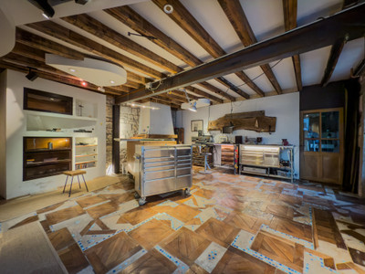 French property for sale in Feuillade, Charente - €372,340 - photo 3