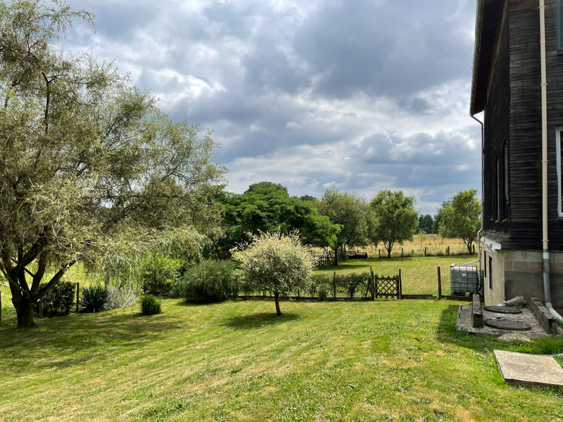 French property for sale in Bussière-Galant, Haute-Vienne - &#8364;219,350 - photo 3