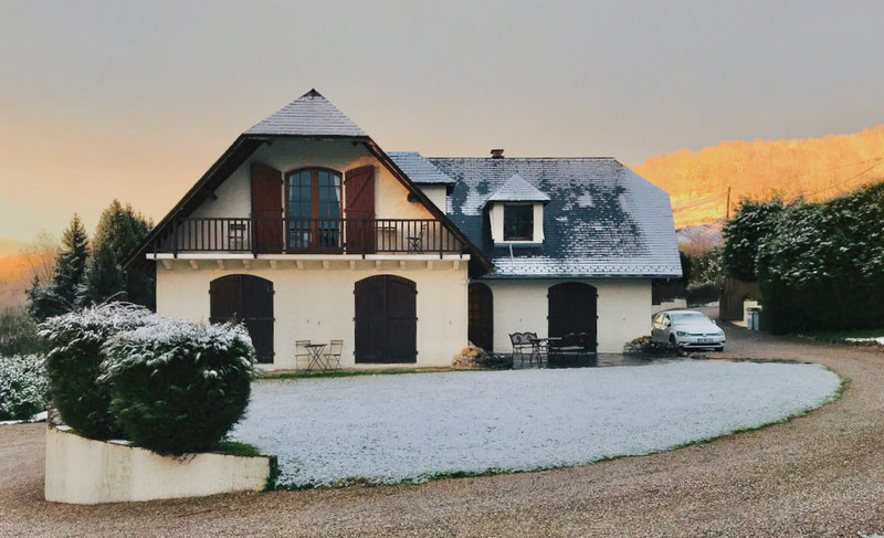 French property for sale in Pouzac, Hautes-Pyrénées - €397,200 - photo 9