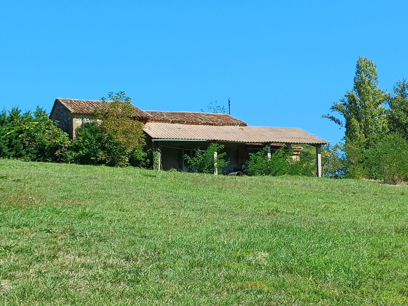 French property for sale in Villeneuve-sur-Lot, Lot-et-Garonne - €107,800 - photo 0