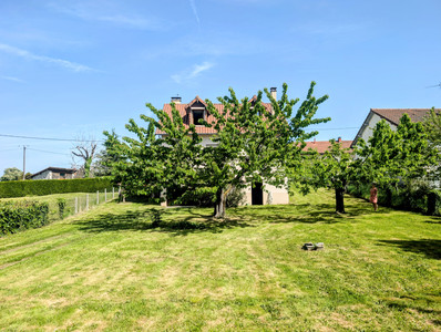 French property for sale in Châlus, Haute-Vienne - €122,080 - photo 1