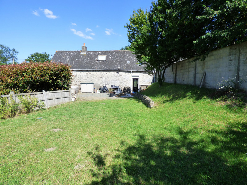 French property for sale in Madré, Mayenne - &#8364;70,000 - photo 2