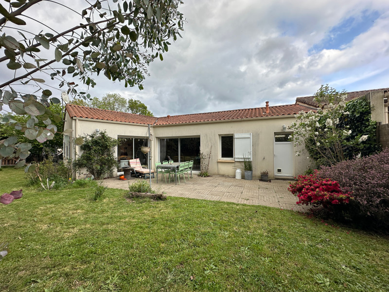 French property for sale in La Roche-sur-Yon, Vendée - €260,000 - photo 10