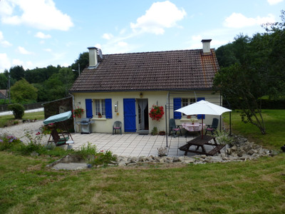 Maison à vendre à Dun-le-Palestel, Creuse, Limousin, avec Leggett Immobilier