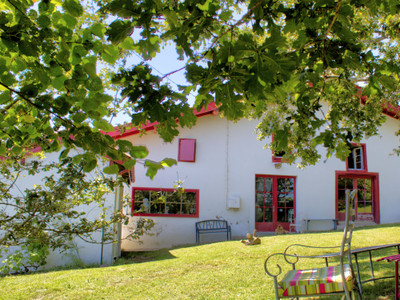 Maison à vendre à La Bastide-Clairence, Pyrénées-Atlantiques, Aquitaine, avec Leggett Immobilier